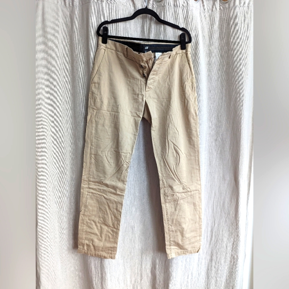 H&M Khakis Button Fly